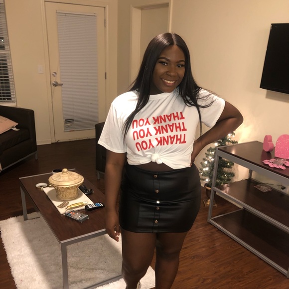 Meet your Posher, Darrah - Picture 1 of 1